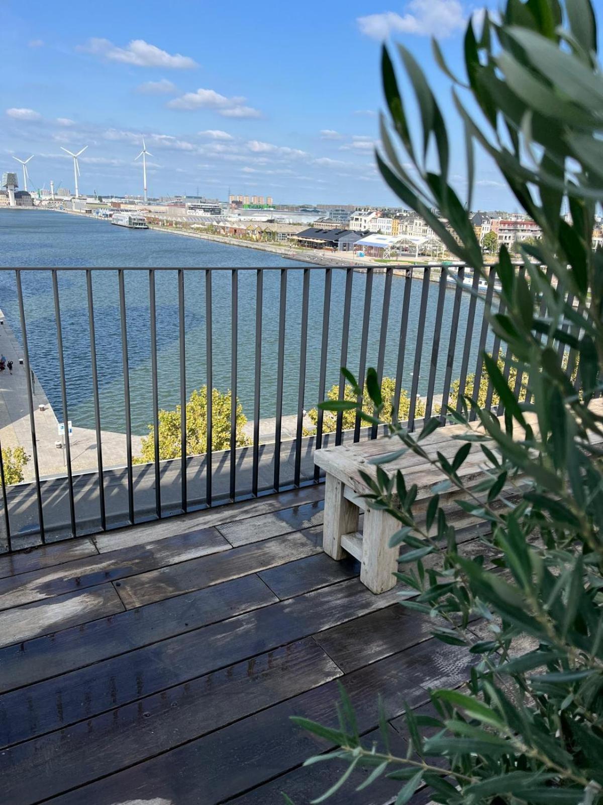 Anchor Lodge Antwerp Unique Appartment View Mas! Εξωτερικό φωτογραφία
